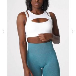 NVGTN sports bra